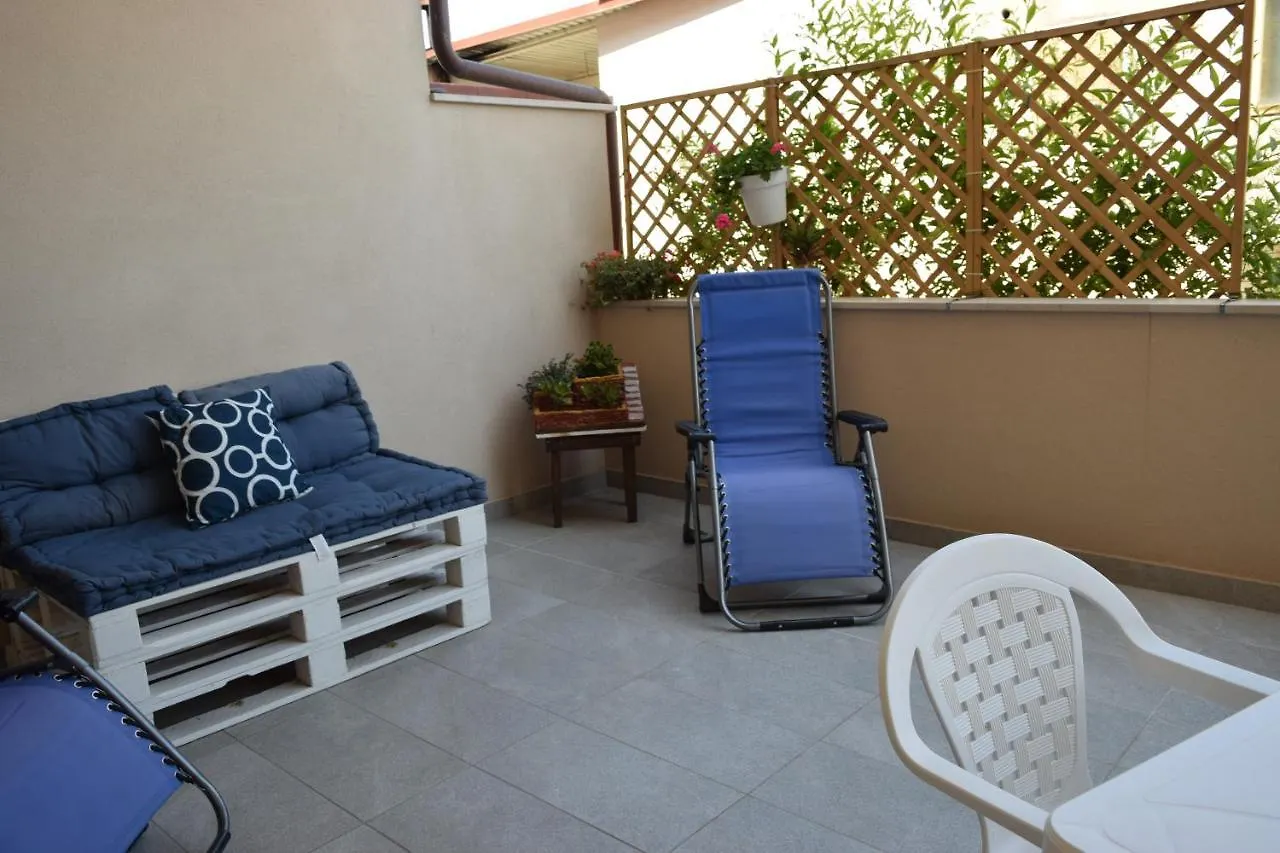 Casa Vacanze Lombardo Santa Teresa Di Riva